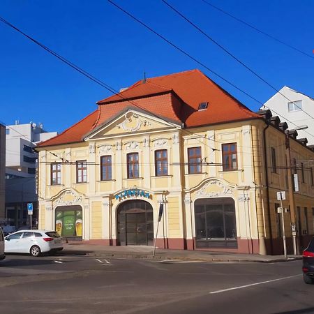 Old Town Cozy Studio In City Center Bratislava Luaran gambar